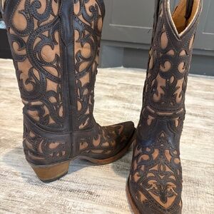 Corral Teen boots size 2